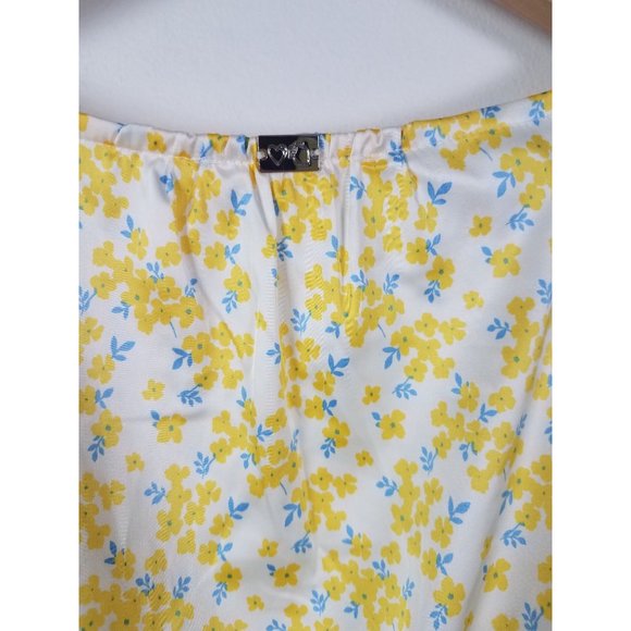 For Love & Lemons Women's Sz. M Daffodil Robe Collab with Victoria Secrets - Picture 11 of 13